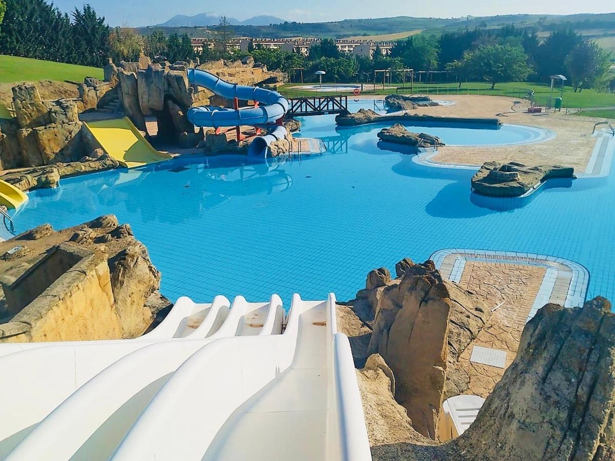 Villa La Puerta De Viana, Con Desayuno, Piscina Y Posibilidad Visita A Bodega! à Viana  Extérieur photo